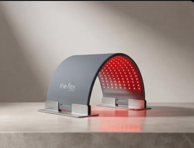 Hero 3 β mature couple relaxing with LED therapy